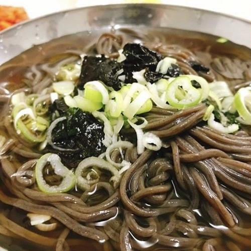 대표 썸네일
