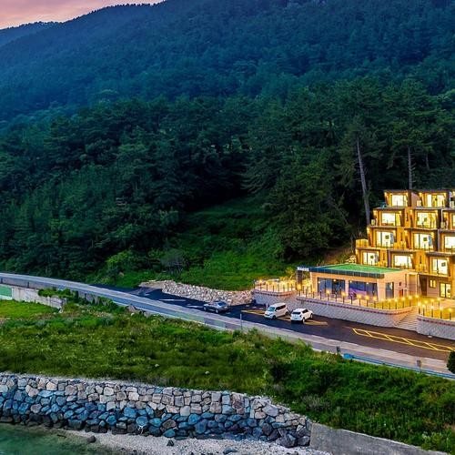대표 썸네일