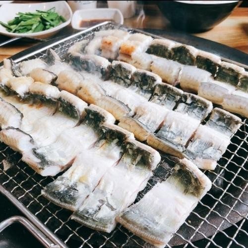 대표 썸네일