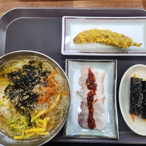 대표 썸네일