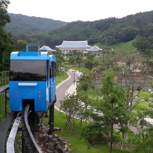 합천영상테마파크모노레일: 청와대 세트장과 아름다운 경치
