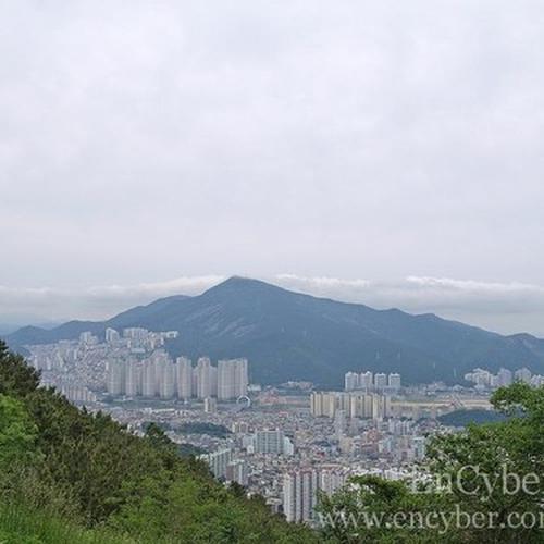 황령산: 부산의 아름다운 야경과 등산 코스