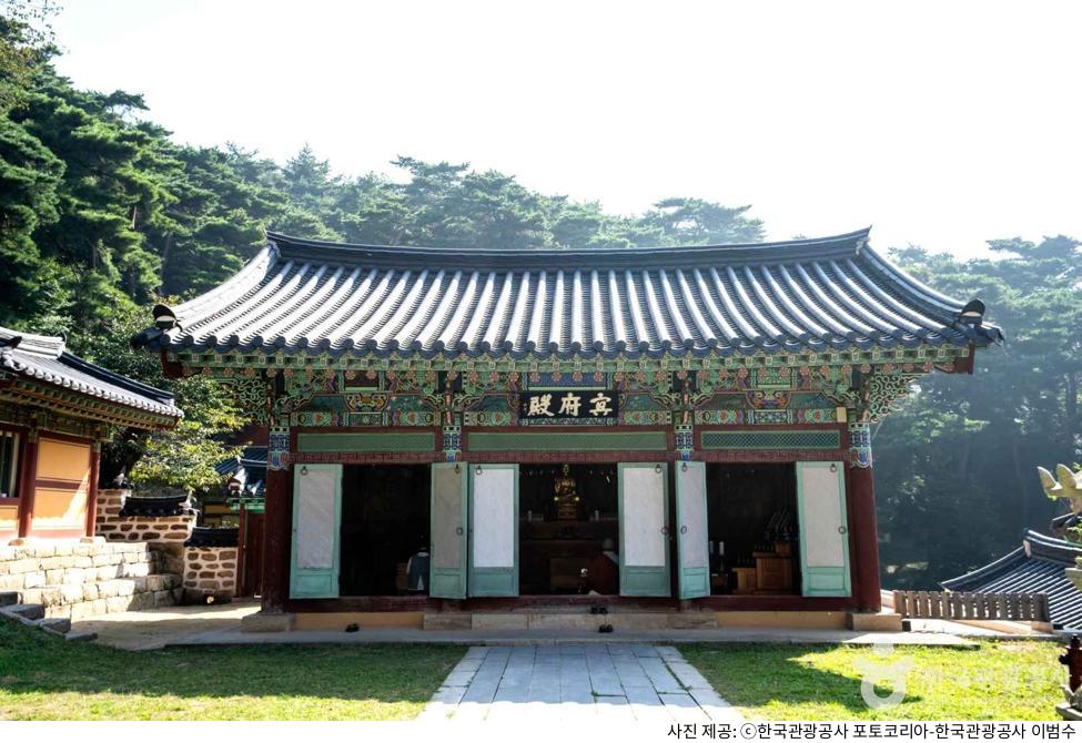 예산 수덕사 대웅전 힐링 여행지｜주차장 위치·등산코스 난이도·템플스테이 예약 방법·가격·필수 준비물 총정리