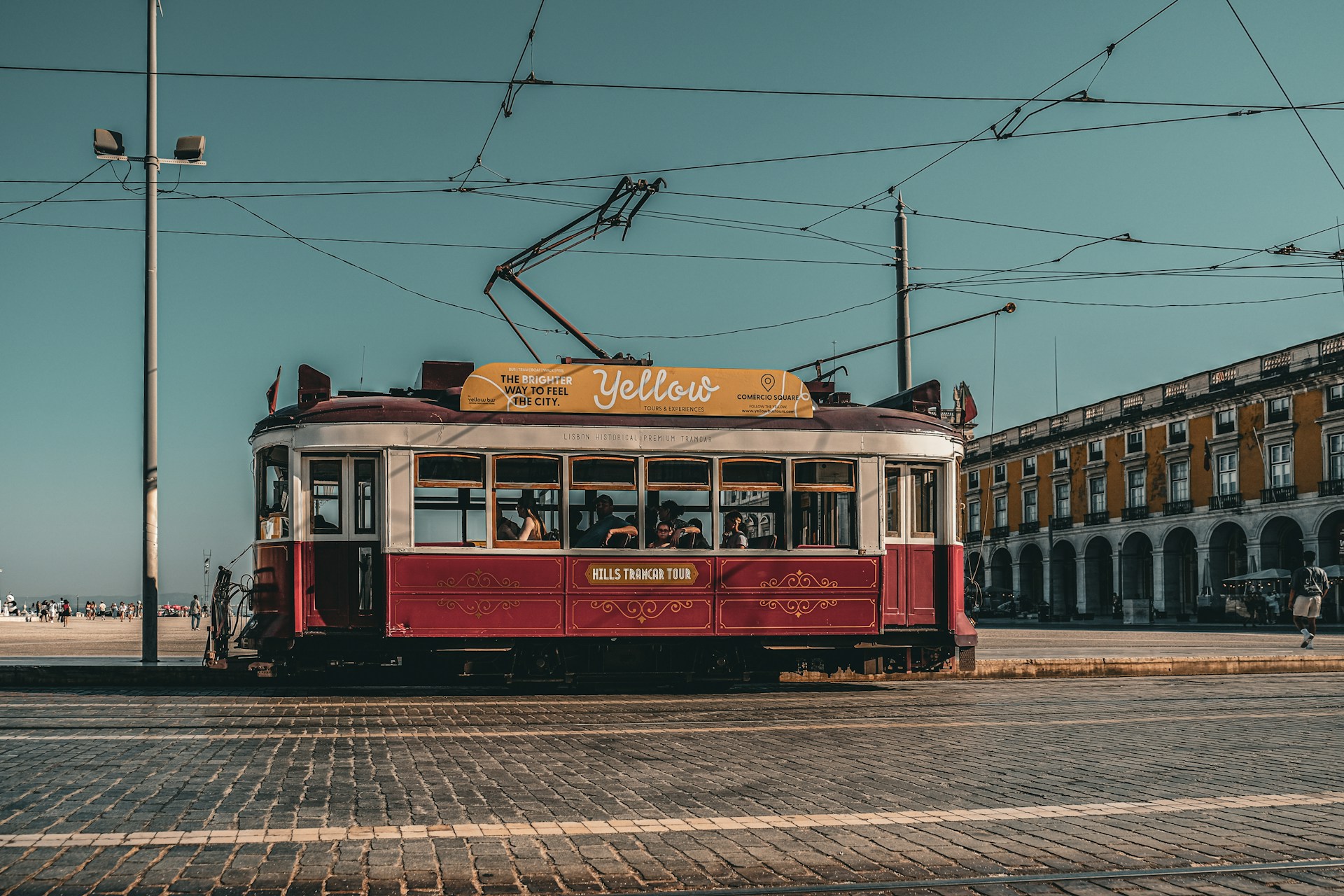 유럽여행 백팩 vs 캐리어 완전 비교 정리｜장단점·치안·계단 많은 구시가지 이동까지 상황별 짐 선택 팁