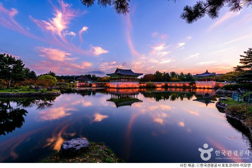 경주 여행 필수코스 동궁과 월지·월정교·안압지｜이름 뜻·입장료·주차장·야경 명소·기념품 가게·강아지 동반 가능 여부