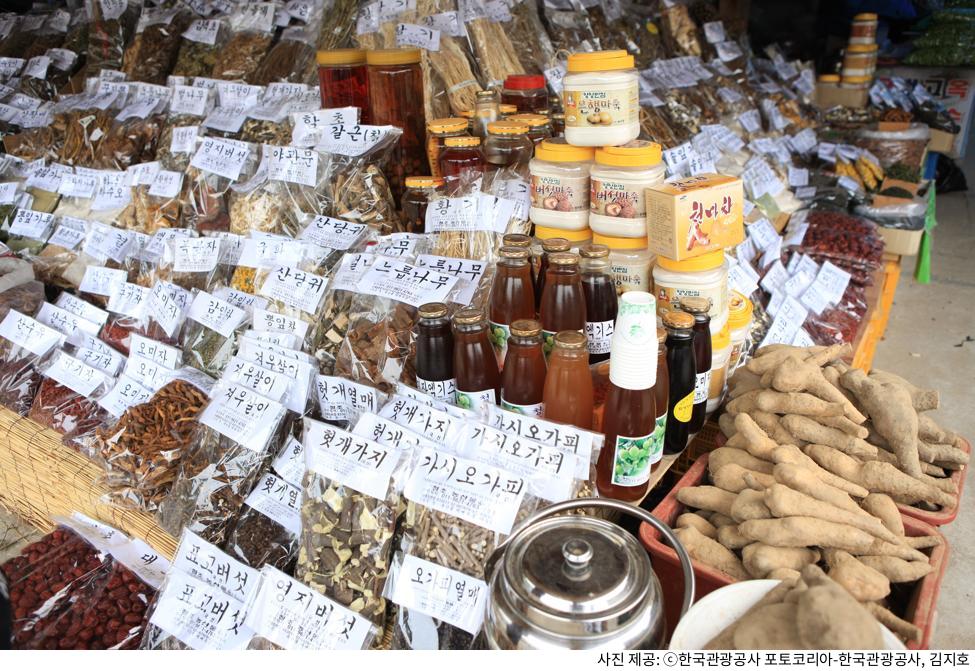 경남 하동 가볼만한곳 화개장터|장날 시간·주차장 위치·벚꽃 시즌·시장 먹거리 추천 코스 정보 경남 하동 가볼만한곳 화개장터|장날 시간·주차장 위치·벚꽃 시즌·시장 먹거리 추천 코스 정보